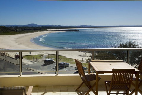Beachpoint, Unit 402, 28 North Street - Accommodation Port Macquarie 0