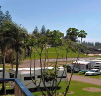 Beachside Getaway - 150m to beach - Accommodation Port Macquarie