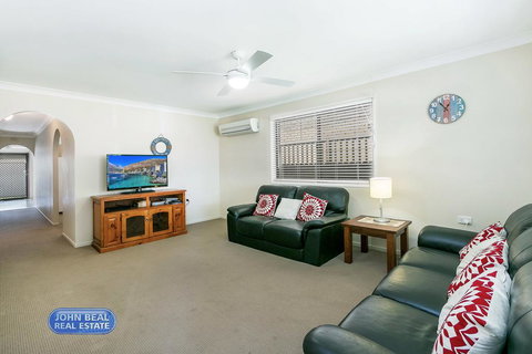 Beachside Holiday Home - Accommodation Port Macquarie 2