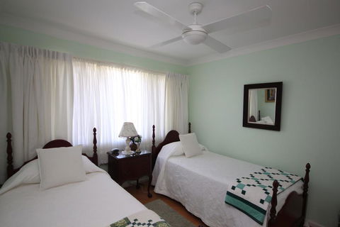 BEACHVIEW - 14 Second Ave , Bonny Hills - Accommodation Port Macquarie 2
