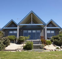 Bear Gully Coastal Cottages - Accommodation Port Macquarie