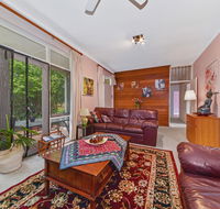 BEAUTIFUL HOLIDAY HOME CLOSE TO KU-RING-GAI CHASE NNT328 - Accommodation Port Macquarie