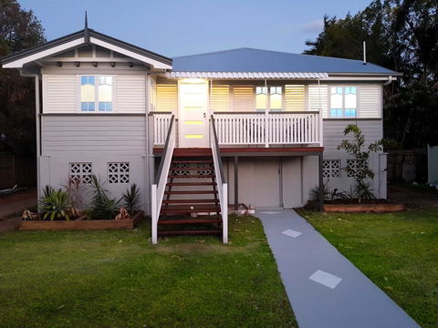 Beautiful Queenslander - Accommodation Port Macquarie 0