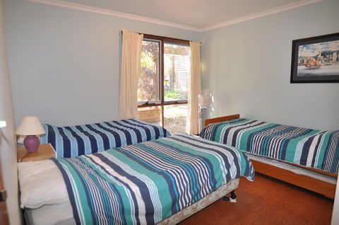 BEECHWOOD - SURF SIDE - Accommodation Port Macquarie 3