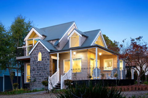 Belle Maison - Accommodation Port Macquarie 0