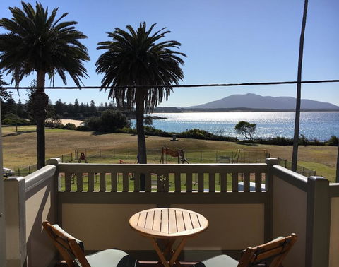 Bermagui Beach Hotel - Accommodation Port Macquarie 0