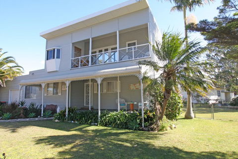 Berrara's Home Away From Home - Accommodation Port Macquarie 0