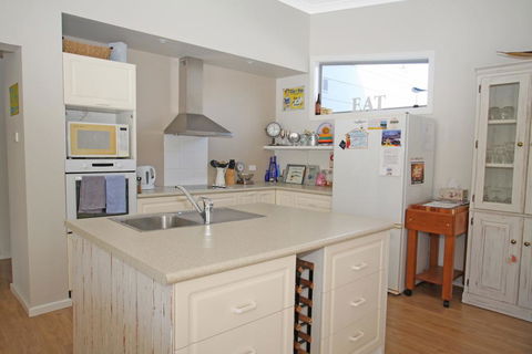 Berrara's Home Away From Home - Accommodation Port Macquarie 3