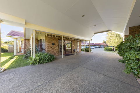 Best Western Ambassador Motor Inn & Apartments - Accommodation Port Macquarie 2