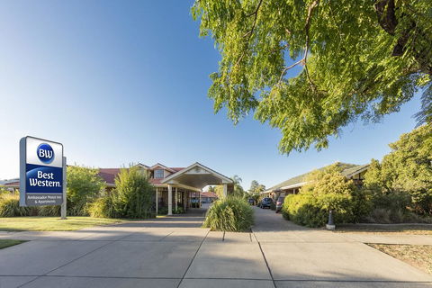 Best Western Ambassador Motor Inn & Apartments - Accommodation Port Macquarie 1