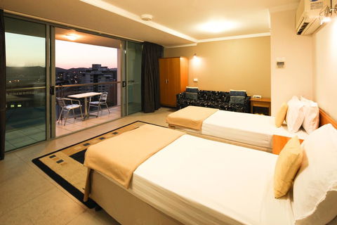 Best Western Astor Metropole - Accommodation Port Macquarie 0