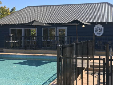 Best Western Plus The Ranges Karratha - Accommodation Port Macquarie 2