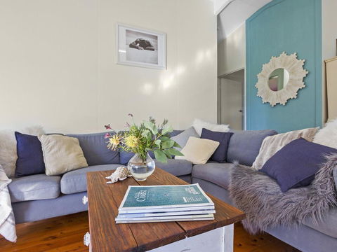 Between 2 Beaches - Comfortable Private Sanctuary - Accommodation Port Macquarie 0