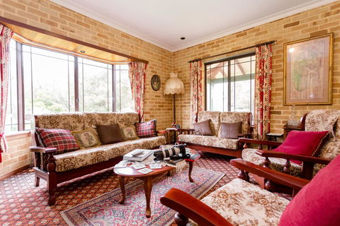 Big Grove Bed & Breakfast - Accommodation Port Macquarie 3