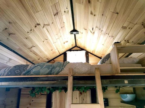 Big Tiny Altitude Tiny House Experience - Accommodation Port Macquarie 3