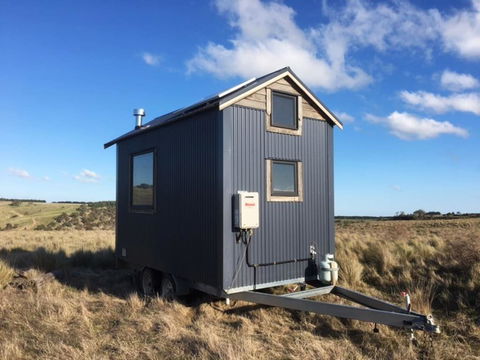 Big Tiny Altitude Tiny House Experience - Accommodation Port Macquarie 2