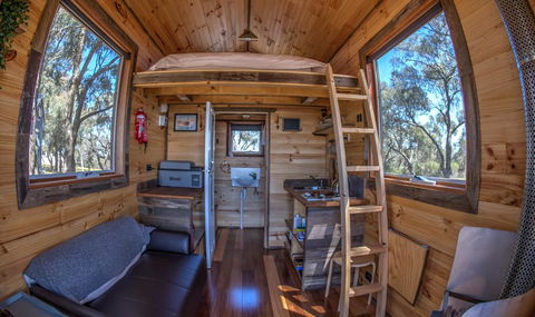 Big Tiny Seven Hills Tiny House, Tallarook - Accommodation Port Macquarie 1
