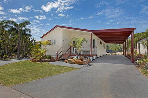 BIG4 Adventure Whitsunday Resort - Accommodation Port Macquarie 3
