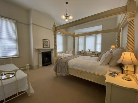 Blayney House - Accommodation Port Macquarie 0