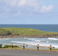 Blue Pacific 1 - Across the road from Pippi Beach - Accommodation Port Macquarie