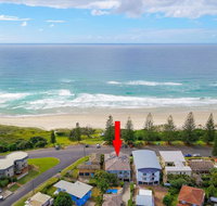 Blue Pacific 2 - Across the road from Pippi Beach - Accommodation Port Macquarie