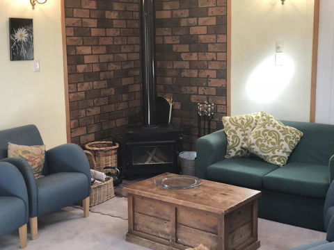 Blue Range Cottage - Accommodation Port Macquarie 3