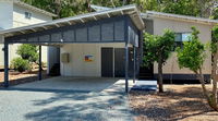 Bluewater 2 - Rainbow Shores Walk to beach private and stylish beach escape all on level