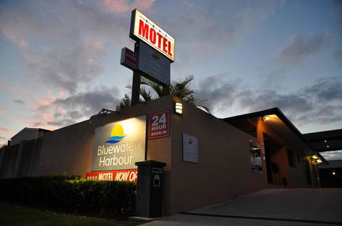 Bluewater Harbour Motel - Accommodation Port Macquarie 0