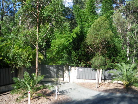 BoBRENE On Tamborine Nude Retreat - Quaint Cottage - Accommodation Port Macquarie 1