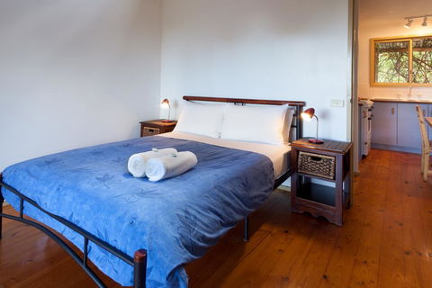 Bombina Cottages - Accommodation Port Macquarie 3