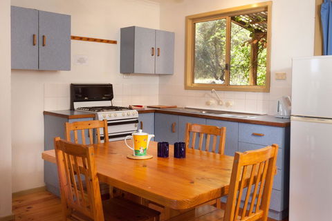 Bombina Cottages - Accommodation Port Macquarie 2