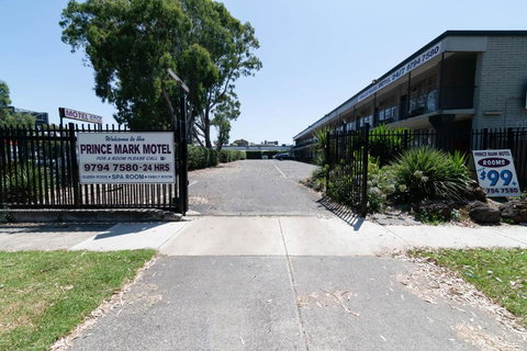 The Prince Mark Motel - Accommodation Port Macquarie 3