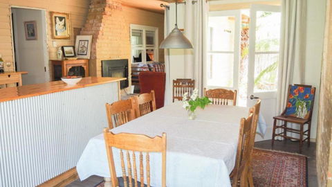 The Old Stanley Sun - Accommodation Port Macquarie 0