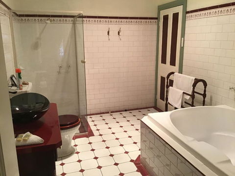 The OldDevonshire House - Accommodation Port Macquarie 3
