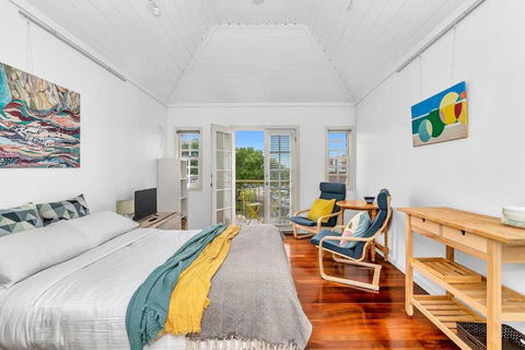 The Seaside Loft - A Breezy Beachside Lifestyle - Accommodation Port Macquarie 0