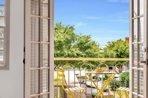 The Seaside Loft - A Breezy Beachside Lifestyle - Accommodation Port Macquarie 1