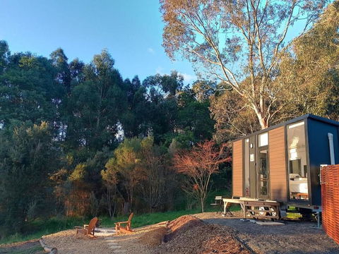 The Whistling Frog By Tiny Away - Accommodation Port Macquarie 0