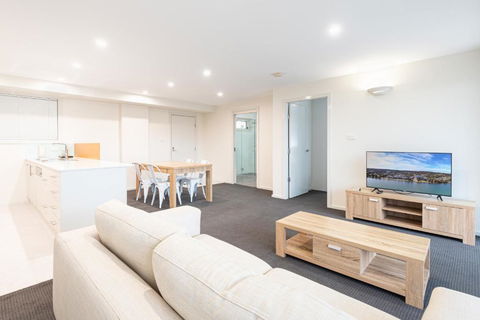 Warners Bay Apartments - Accommodation Port Macquarie 2