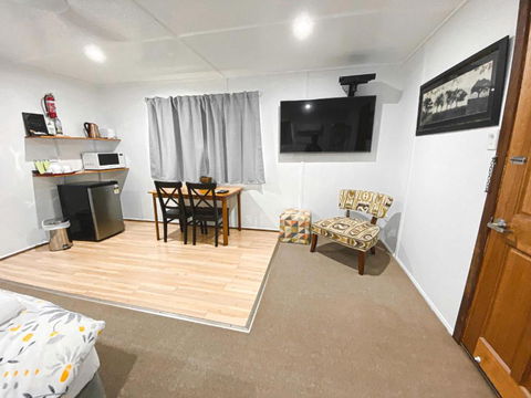 Warrego Hotel Motel Cunnamulla - Accommodation Port Macquarie 3
