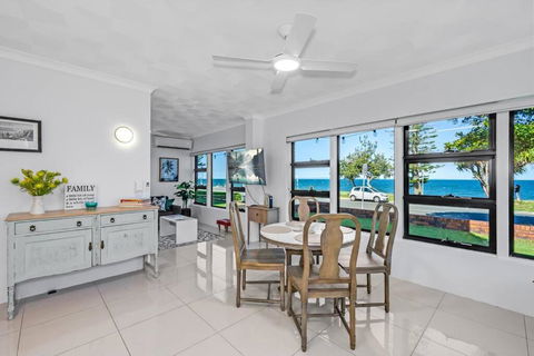 Waterfront Bliss In Margate - 30 Min From Brisbane - Accommodation Port Macquarie 0