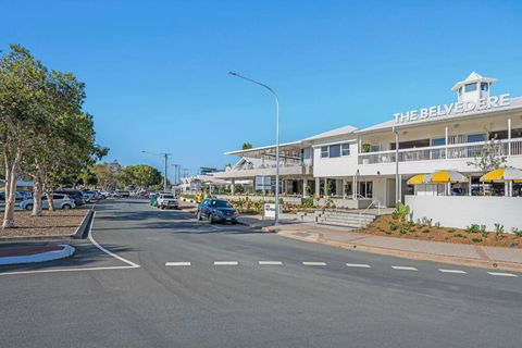 Waterfront Bliss In Margate - 30 Min From Brisbane - Accommodation Port Macquarie 1