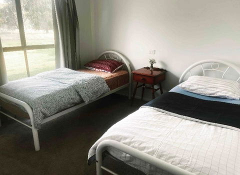 Wings Field - Relaxing Family Farm Stay - Accommodation Port Macquarie 2