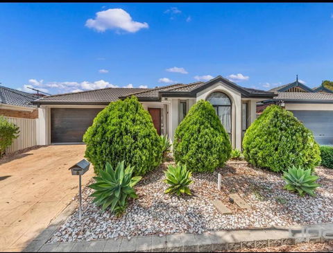 Yay! Enjoy An Entire House - Quiet, Spacious And Beautiful Stay In Melbourne - Accommodation Port Macquarie 0