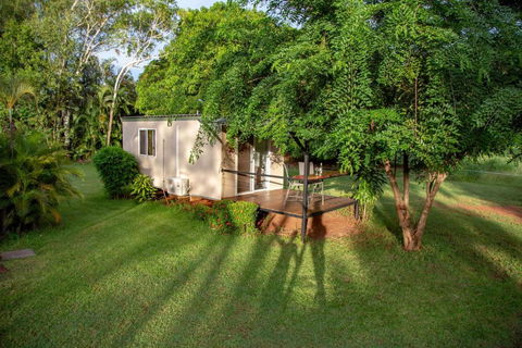 Banyan Tree - Accommodation Port Macquarie 0