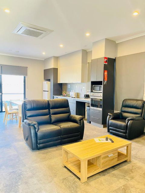 Berrimah Cozy Retreat - Accommodation Port Macquarie 4