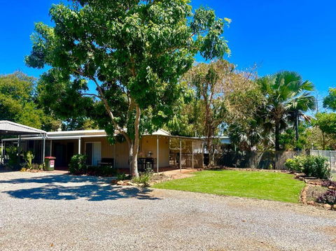 The Quarters - Accommodation Port Macquarie 0