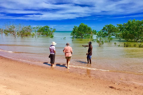 Gay-Wu Woman's 5 Day Yolngu Homeland Tour - Accommodation Port Macquarie 5