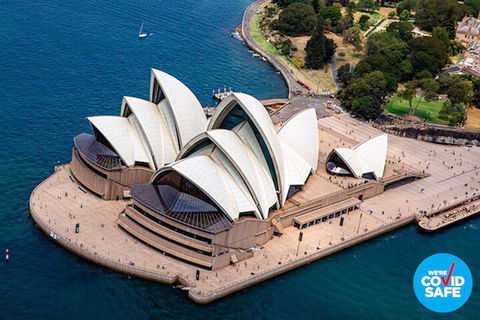 Private Helicopter Flight Over Sydney & Beaches For 2 Or 3 People - 30 Minutes - Accommodation Port Macquarie 1