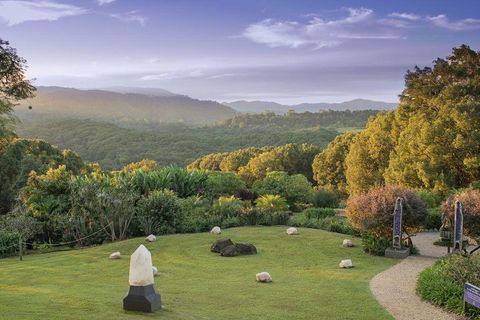 Byron Bay And Beyond Tour Including Cape Bryon Lighthouse Crystal Castle And Bangalow - Accommodation Port Macquarie 5