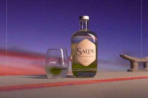 Tropical Light Sundowner Cruise With Drinks Included - Accommodation Port Macquarie 3